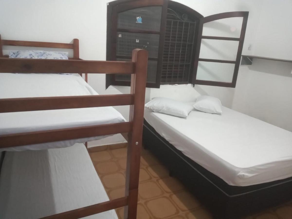 Pousada&Hostel Lincoln Praia Grande ภายนอก รูปภาพ